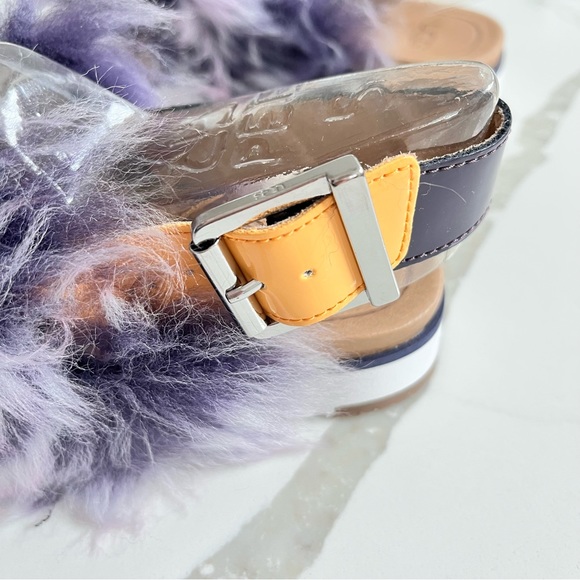 UGG Holly Sheepskin Sandal - Picture 9 of 12